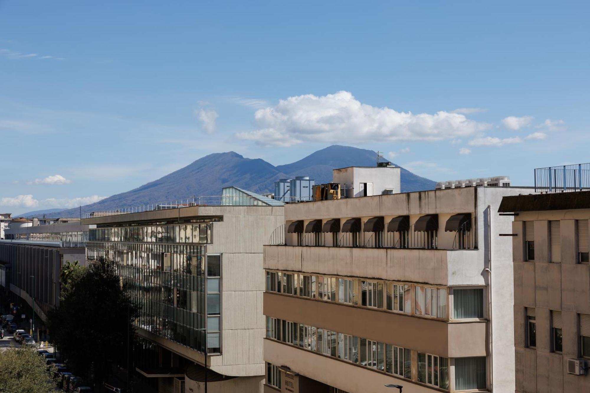 Le Stanze Di Napoli Hotel Luaran gambar